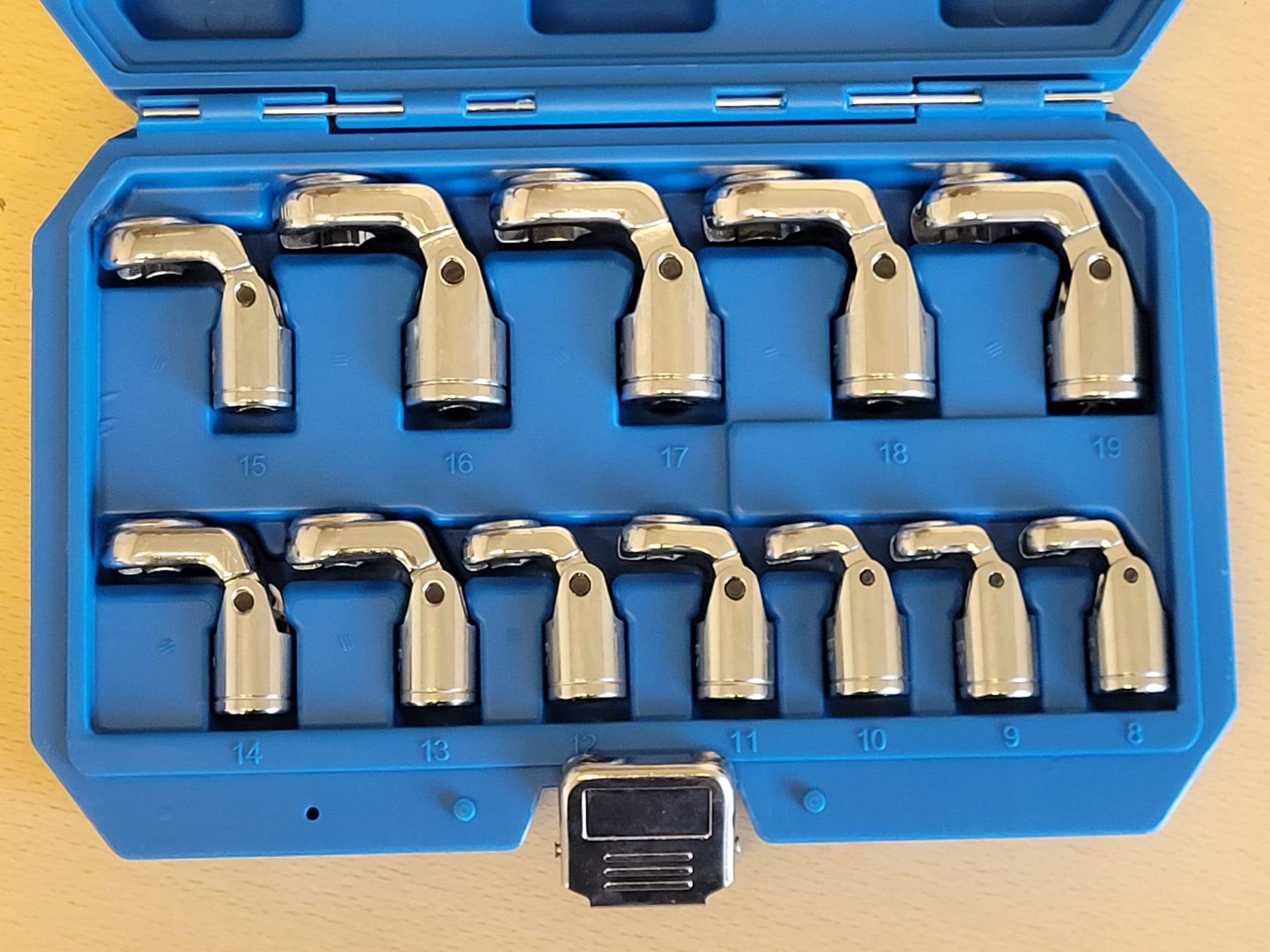 12 Pieces 3/8"Dr. Flexible Crows Foot Wrench Set